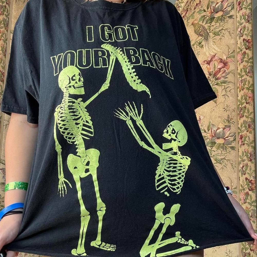 Happy Halloween I Got Your Back Skeleton Glow In The Dark Cropped Tee Shirt L